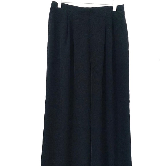 🍒GIFT with 3+ items purchased🍒 Black satin pants - Picture 7 of 11